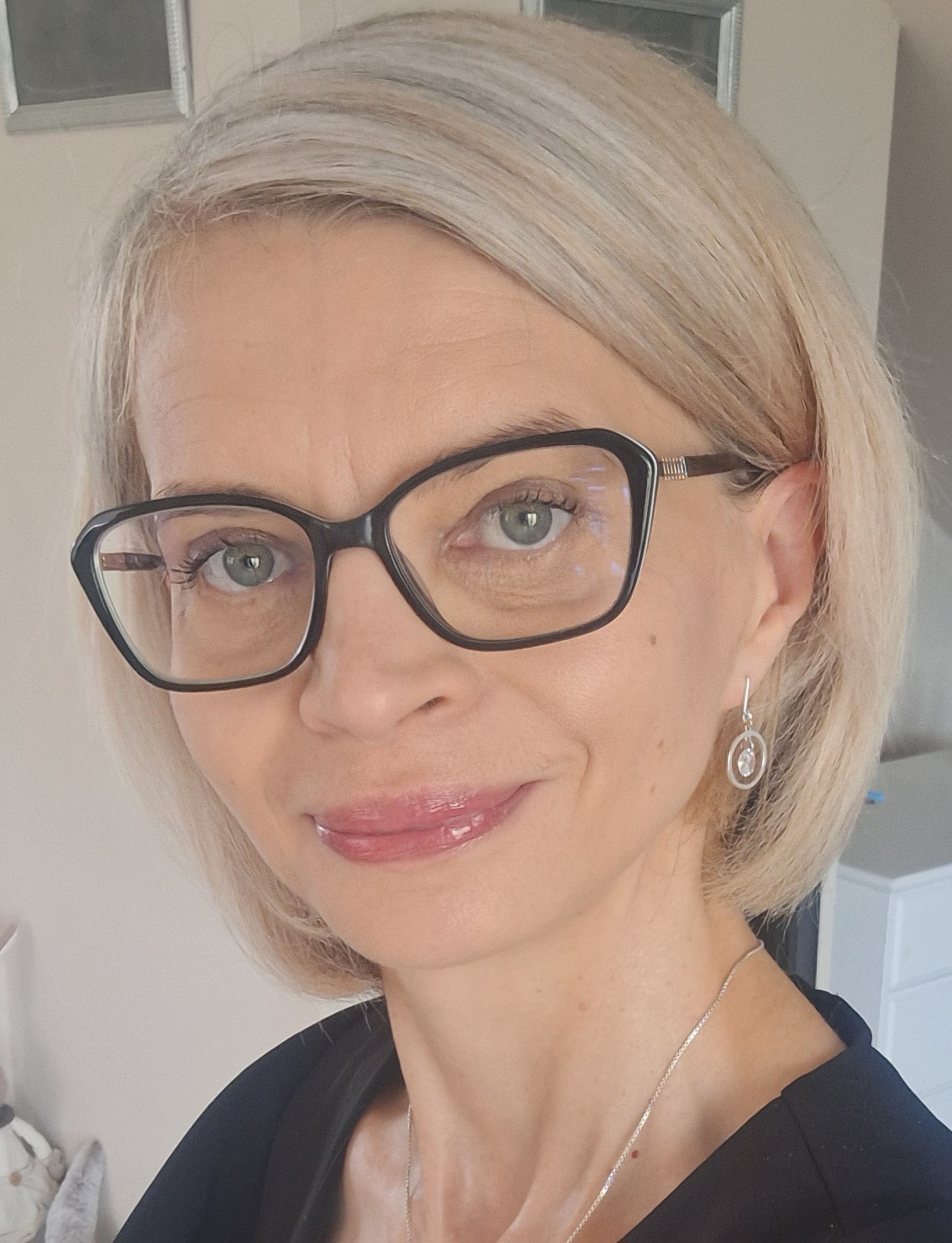 Mgr Ewa Jędrzejek, psycholog i psychotraumatolog, Przestrzeń Relacji